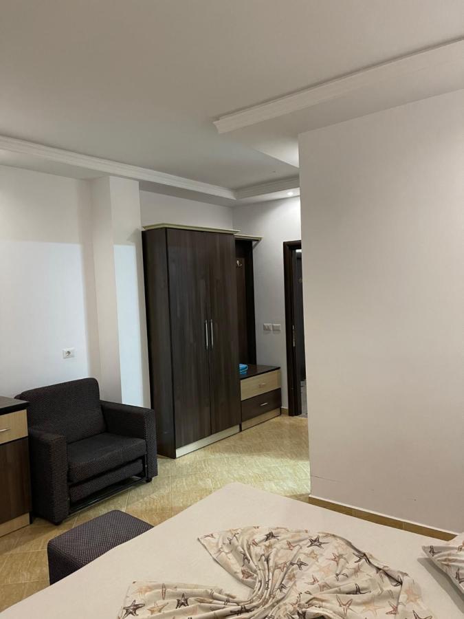 Hotel Zverneci Ngoại thất bức ảnh