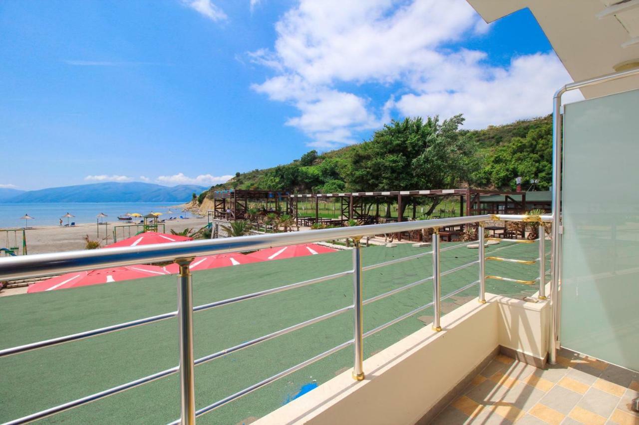 Hotel Zverneci Ngoại thất bức ảnh